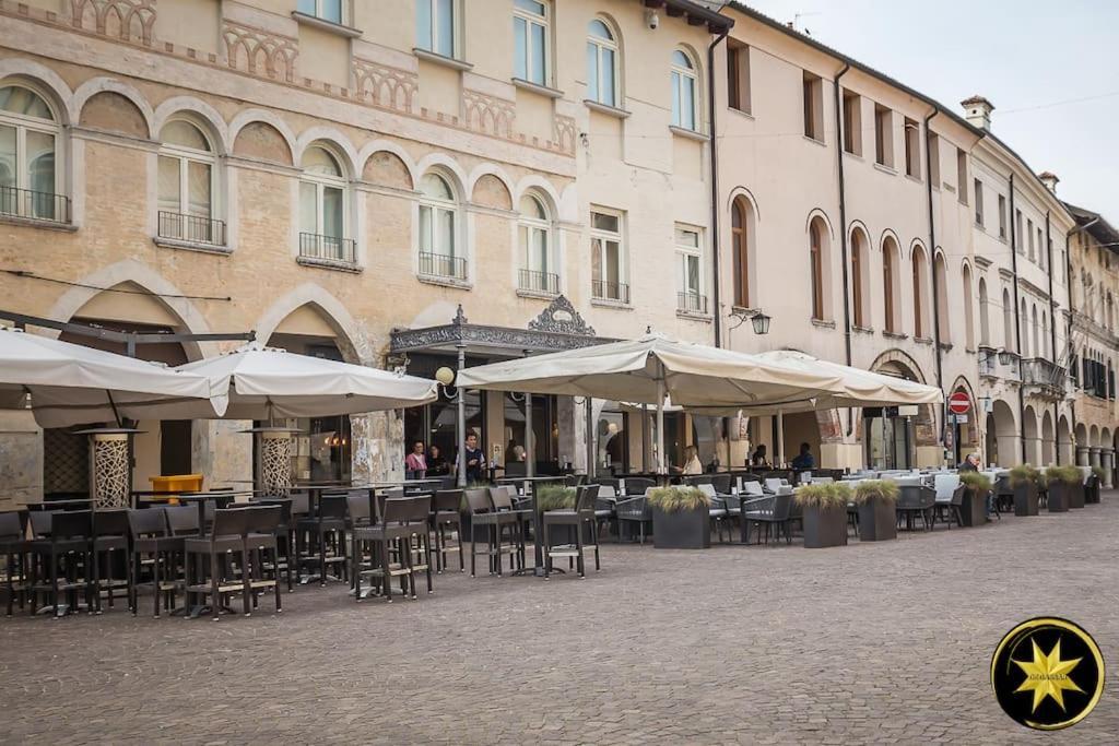 De Caesar Suite Pordenone Zewnętrze zdjęcie